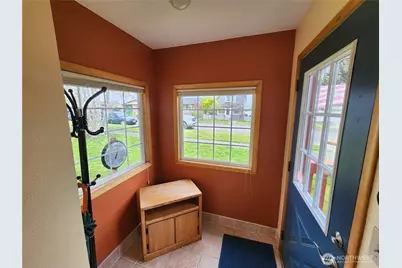 114 W 9 Th, Port Angeles, WA 98362 - Photo 6