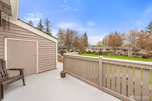 9918 NE 144th Ln, Kirkland, WA 98034 - Photo 24