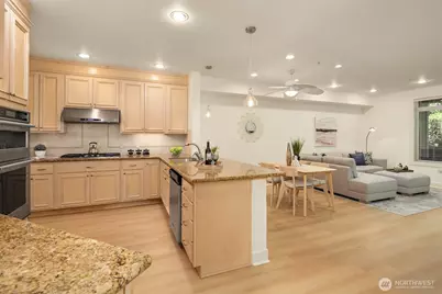 8850 Redmond Woodinville Road NE #304, Redmond, WA 98052 - Photo 14