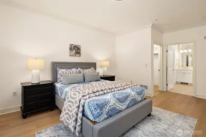 8850 Redmond Woodinville Road NE #304, Redmond, WA 98052 - Photo 18