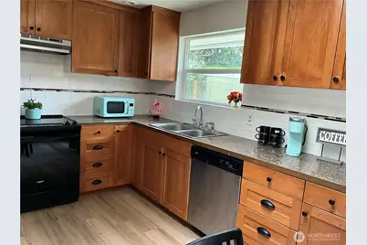 19026 67th Avenue W, Lynnwood, WA 98036 - Photo 6