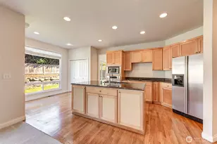 22524 NE 98th Pl, Redmond, WA 98053 - Photo 10