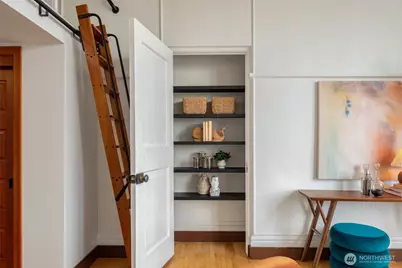 201 Galer Street #436, Seattle, WA 98109 - Photo 18