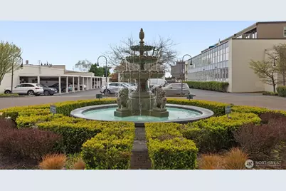 201 Galer Street #436, Seattle, WA 98109 - Photo 32