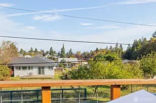 817 W 13th St, Port Angeles, WA 98363 - Photo 22