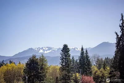 817 W 13th Street, Port Angeles, WA 98363 - Photo 2