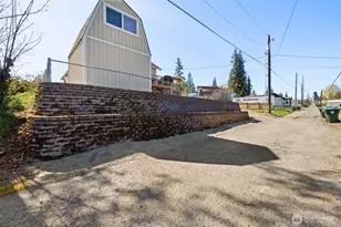 817 W 13th St, Port Angeles, WA 98363 - Photo 38