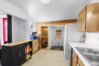 817 W 13th Street, Port Angeles, WA 98363 - Photo 10