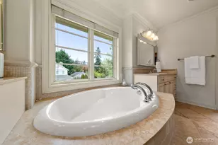3424 97th Ave SE, Mercer Island, WA 98040 - Photo 18