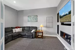 8802 Line Rd, Lynden, WA 98264 - Photo 12