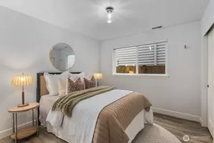 4206 36th Ave W, Seattle, WA 98199 - Photo 8