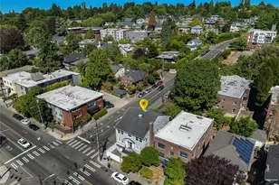 746 10th Ave E, Seattle, WA 98102 - Photo 32