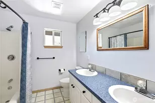 21 E Michelle Ct, Union, WA 98592 - Photo 20