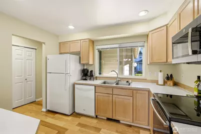 1230 SW 58th Street #A1, Everett, WA 98203 - Photo 14