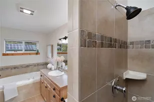 18304 South West View Rd, Mount Vernon, WA 98274 - Photo 20