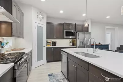 12004 90th Avenue Ct E, Puyallup, WA 98373 - Photo 8