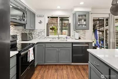 1016 102nd Drive SE, Lake Stevens, WA 98258 - Photo 6