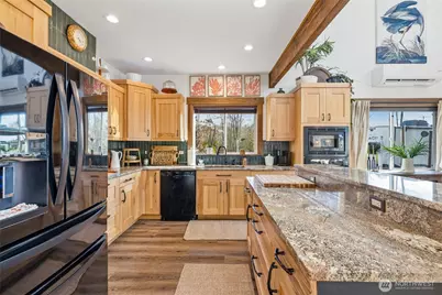 3224 Sunset Way, Bellingham, WA 98226 - Photo 10