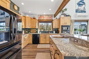 3224 Sunset Way, Bellingham, WA 98226 - Photo 10