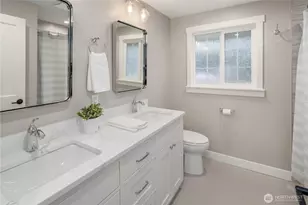 420 SE Evans Ln, Issaquah, WA 98027 - Photo 18