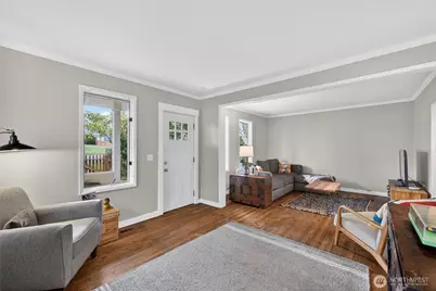 2023 L Avenue, Anacortes, WA 98221 - Photo 2