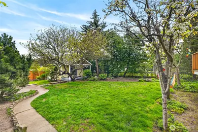 2023 L Avenue, Anacortes, WA 98221 - Photo 32