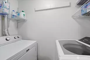 14006 NE 181st Pl, Woodinville, WA 98072 - Photo 16