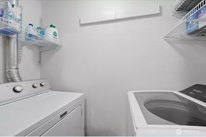 14006 NE 181st Place #B106, Woodinville, WA 98072 - Photo 16