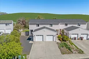 266 NW Clay Ct, Pullman, WA 99163 - Photo 2