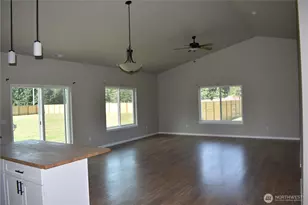 17315 Pendleton St SW, Rochester, WA 98579 - Photo 8