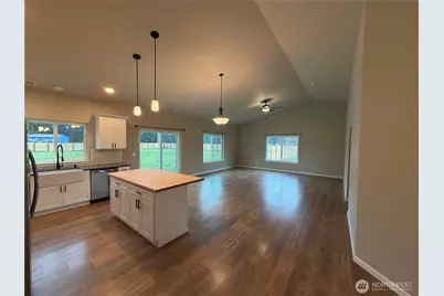 17315 Pendleton Street SW, Rochester, WA 98579 - Photo 6