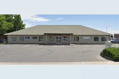 835 E Colonial Avenue #103, Moses Lake, WA 98837 - Photo 1