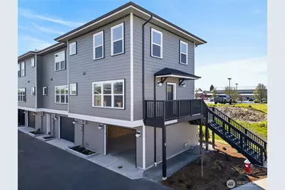 9520 270th NW #F, Stanwood, WA 98292 - Photo 2