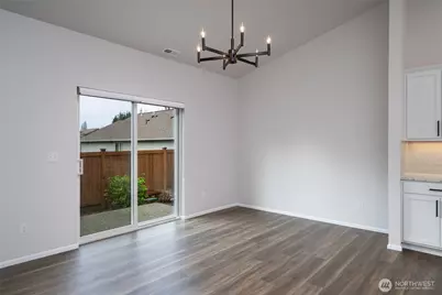 512 Wellington Place, Sedro Woolley, WA 98284 - Photo 10