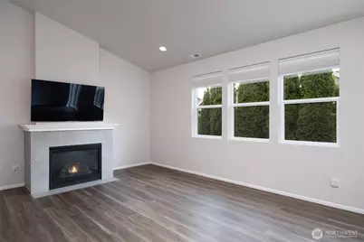 512 Wellington Place, Sedro Woolley, WA 98284 - Photo 12