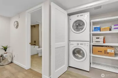 3334 NE 65th Street #109, Seattle, WA 98115 - Photo 18