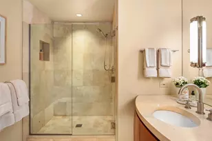 415 Shoreland Dr SE, Bellevue, WA 98004 - Photo 20