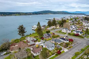 2010 9th St, Anacortes, WA 98221 - Photo 12