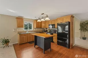 62 NW Earl Ln, College Place, WA 99324 - Photo 10