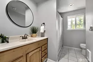 217 Capri Pl, Everett, WA 98203 - Photo 16