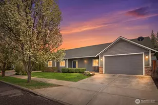 1855 Woodmere Loop, Walla Walla, WA 99362 - Photo 1