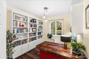 19207 SE May Valley Rd, Issaquah, WA 98027 - Photo 28