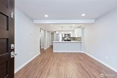 808 NW Market Street, Seattle, WA 98107 - Photo 6