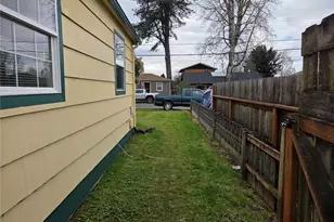 1306 S 3rd Ave, Kelso, WA 98626 - Photo 26