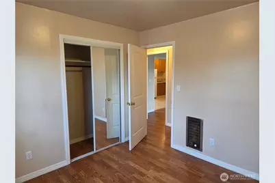 1306 S 3rd Avenue, Kelso, WA 98626 - Photo 12