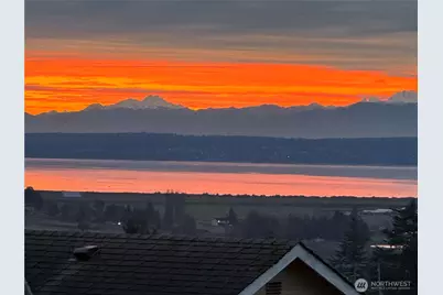 7703 278th Place NW, Stanwood, WA 98292 - Photo 4