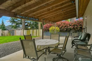 8240 Cedarhome Dr, Stanwood, WA 98292 - Photo 14