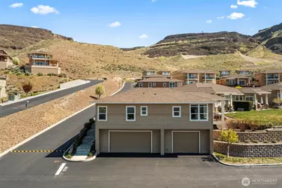 9133 Eagle Lane NW #C67, Quincy, WA 98848 - Photo 2