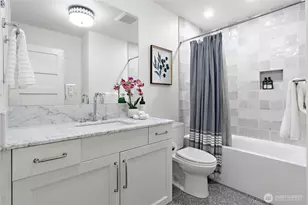 2708 1st Ave W, Seattle, WA 98119 - Photo 28