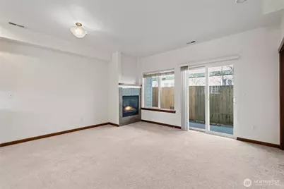 501 N 105th Street #B, Seattle, WA 98133 - Photo 8